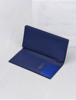 21.03 Wallet with zipped coin pocket in leathe