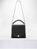 42.01 Emblem bag in leather