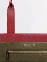 32.10 Soft leather tote bag in pleated leather