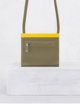 Flat pouch