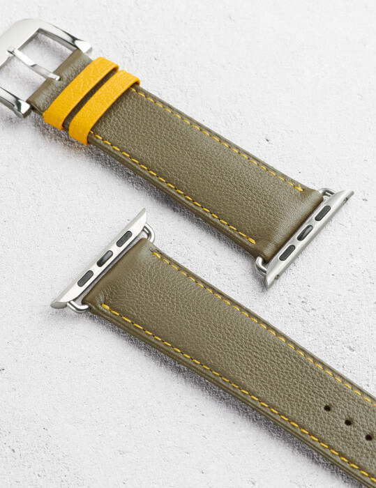 Leather Apple Watch strap | Camille Fournet