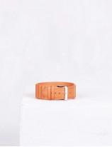 19.09 Leather ribbed strap in leather