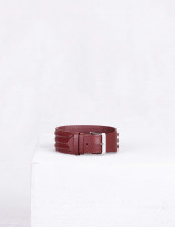 19.10 Leather ribbed strap in leather