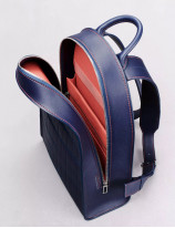 32.11 Backpack in smooth leather