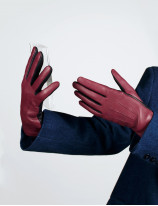 16.03 Classic gloves with three ribs in lambskin