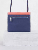 Flat pouch
