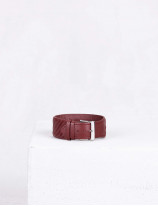 19.08 Leather ribbed strap in leather