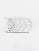 Removable 5 chevron buckle