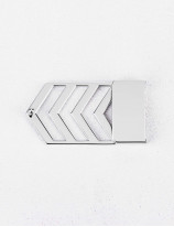 Removable 5 chevron buckle