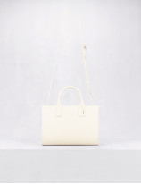 32.15 Small smooth shopping bag