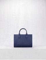 32.15 Small smooth shopping bag