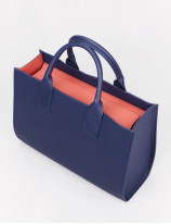 32.15 Small smooth shopping bag