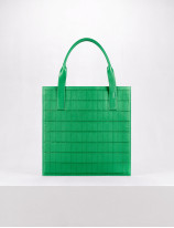 32.09 Soft leather tote bag in leather