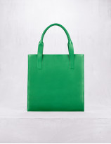 32.09 Soft leather tote bag in pleated leather