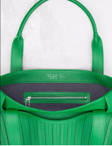 32.09 Soft leather tote bag in pleated leather