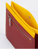 31.19 Pochette plate en cuir