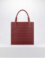 32.09 Soft leather tote bag in leather