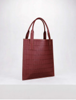 32.09 Soft leather tote bag in leather