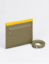 Flat pouch