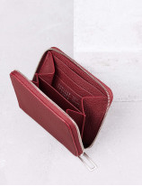 Zipped square wallet