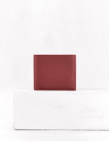 21.06 Wallet in leather with compartment