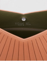 32.06 Hobo bag in pleated leather