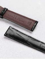 Bracelet de montre en cuir d'alligator écailles carrées mat