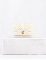 Signature wallet