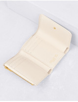 Signature wallet