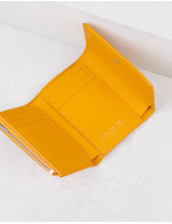 Signature wallet