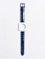 High-end leather watchstrap in shiny alligator