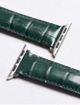 17.04 Apple Watch® Leather watch