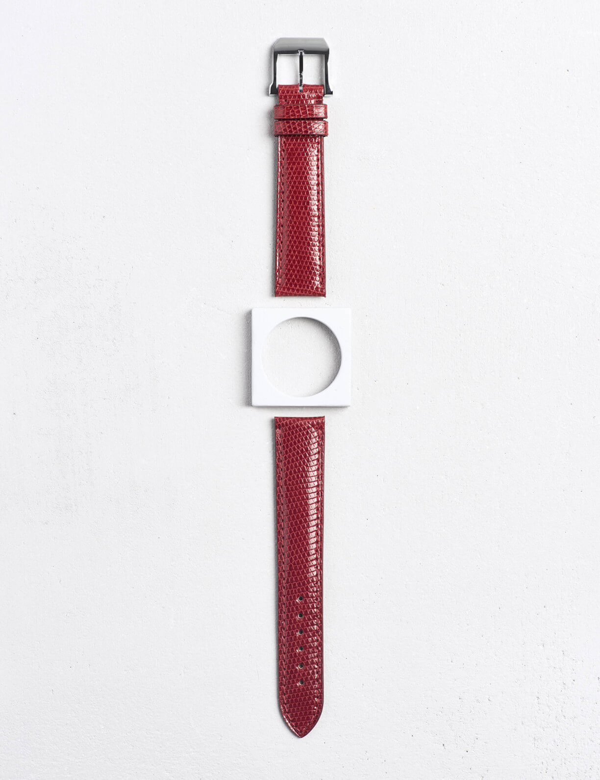 17.01 Leather watch strap in lizard