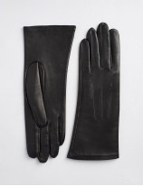 16.03 Gants classiques trois nervures