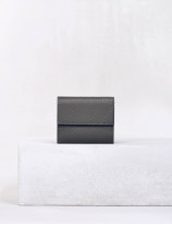 21.02 Coin holder in leather